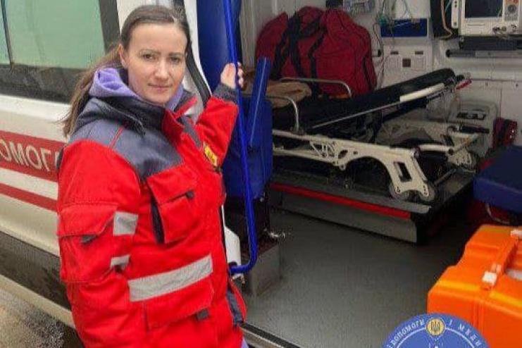 Бебі-бум у каретах швидкої триває: на Одещині завдяки професіоналізму фельдшера на світ з’явилась дівчинка
